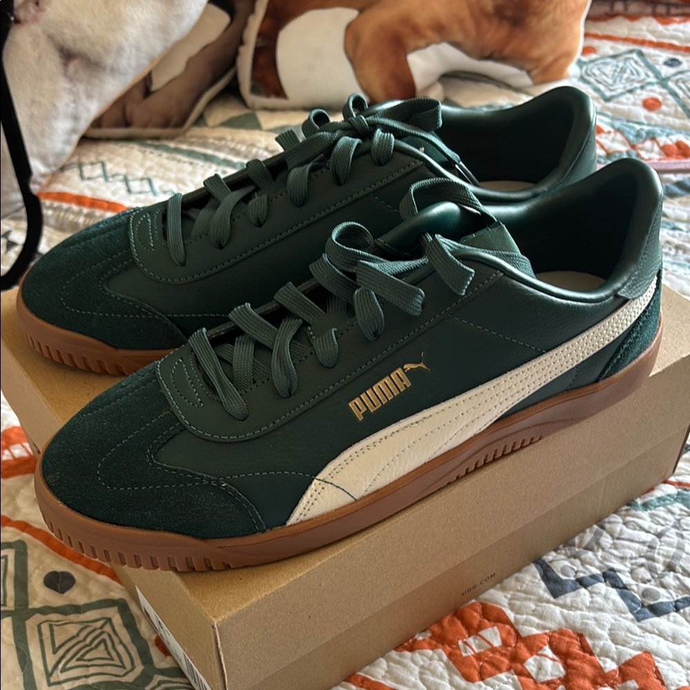 Puma Green Sneakers with White Stripe never worn men's size 10